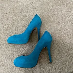 Steve Madden aqua blue pumps/Heels